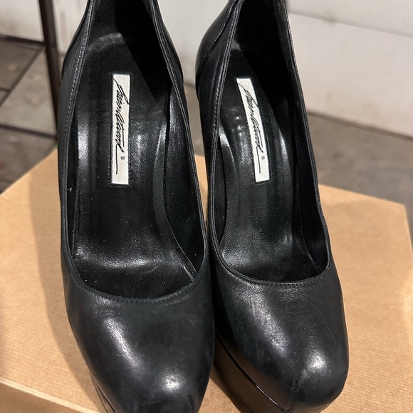 Brian Atwood zipper pumps - Picture 7 of 8